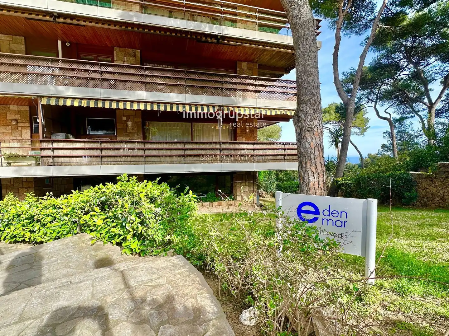 Außenansicht von Wohnungen zum Verkauf in Calonge i Sant Antoni mit Heizung, Terrasse und Schwimmbad