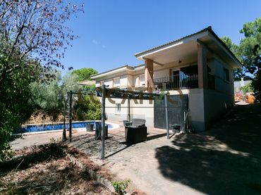 Maison avec piscine à vendre à Navas del Rey