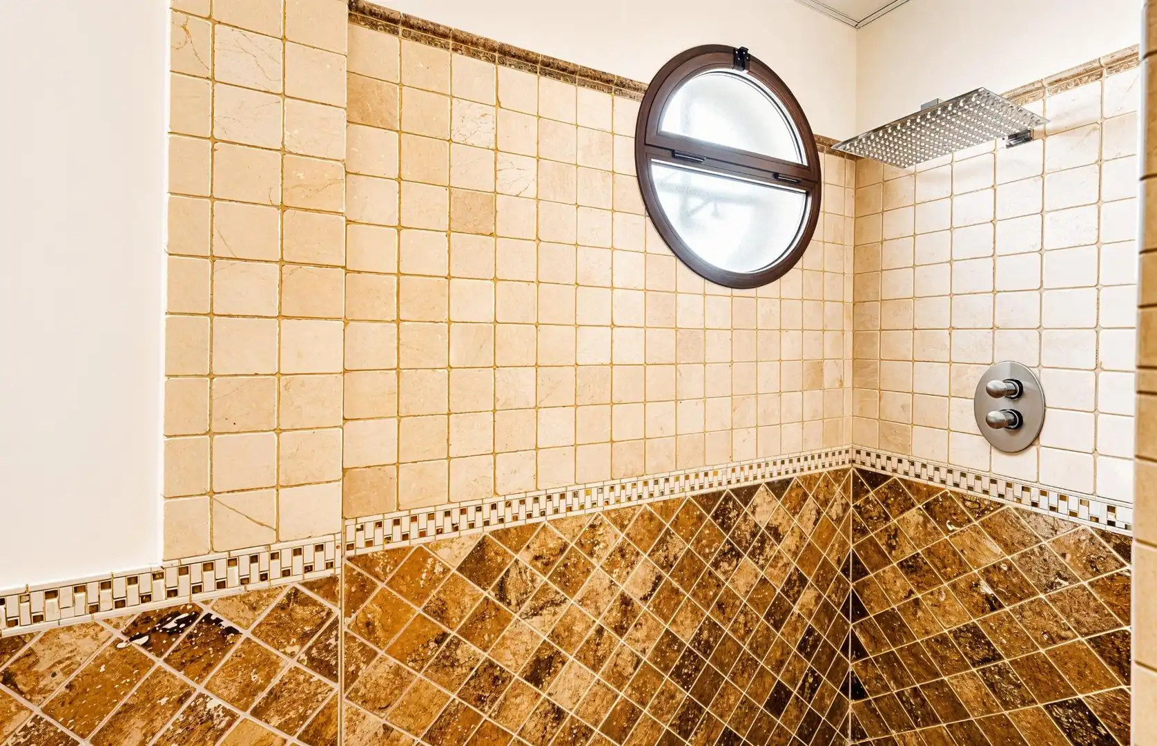 Chalet con piscina en venta en Núcleo urbano, imagen 94