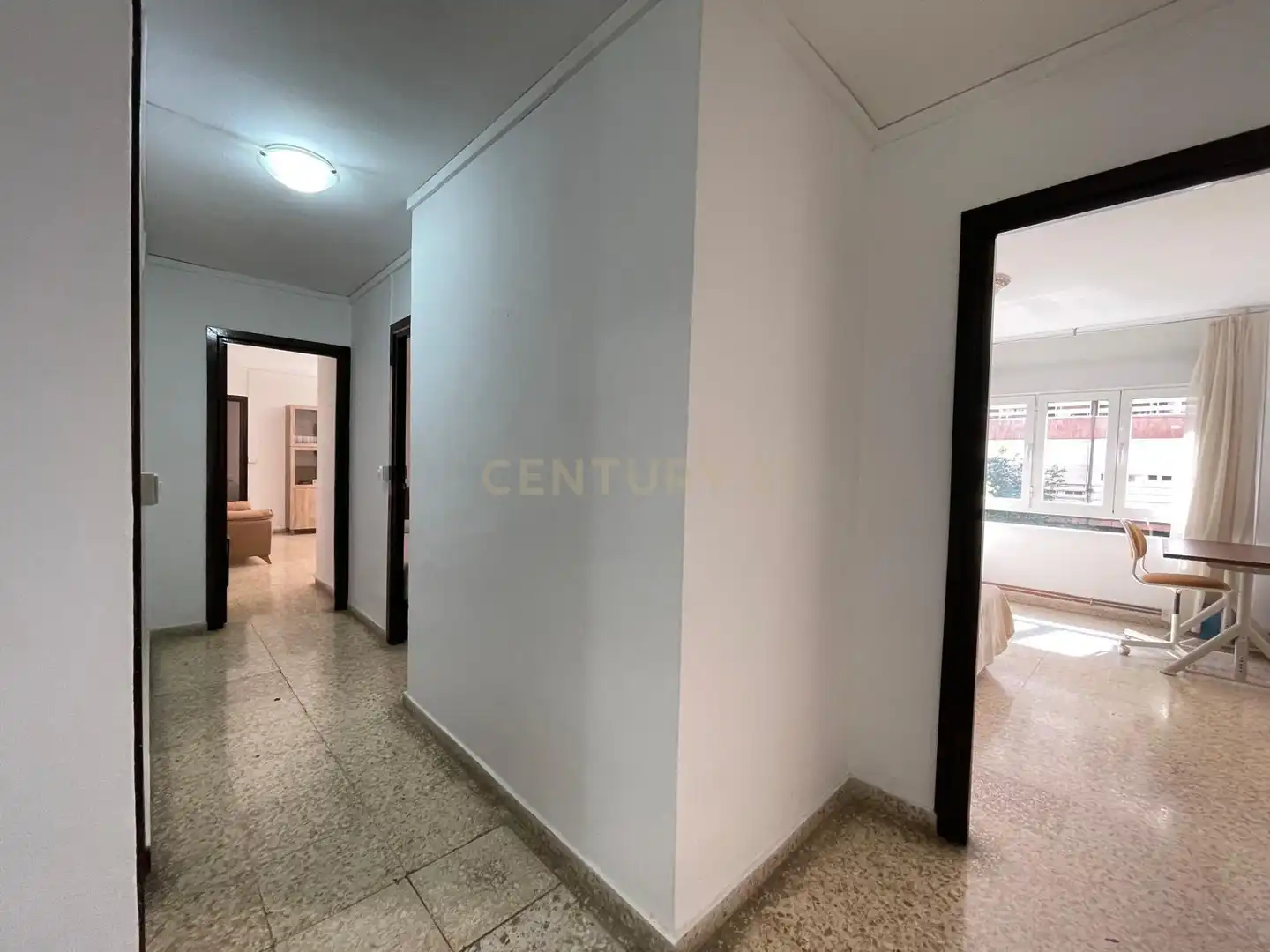 Piso de alquiler en Granada con Lavadora, Microondas y TV