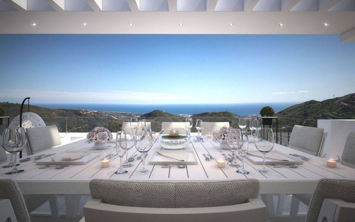 Terrace of Attic for sale in Marbella  with Air Conditioner, Terrace and Storage room