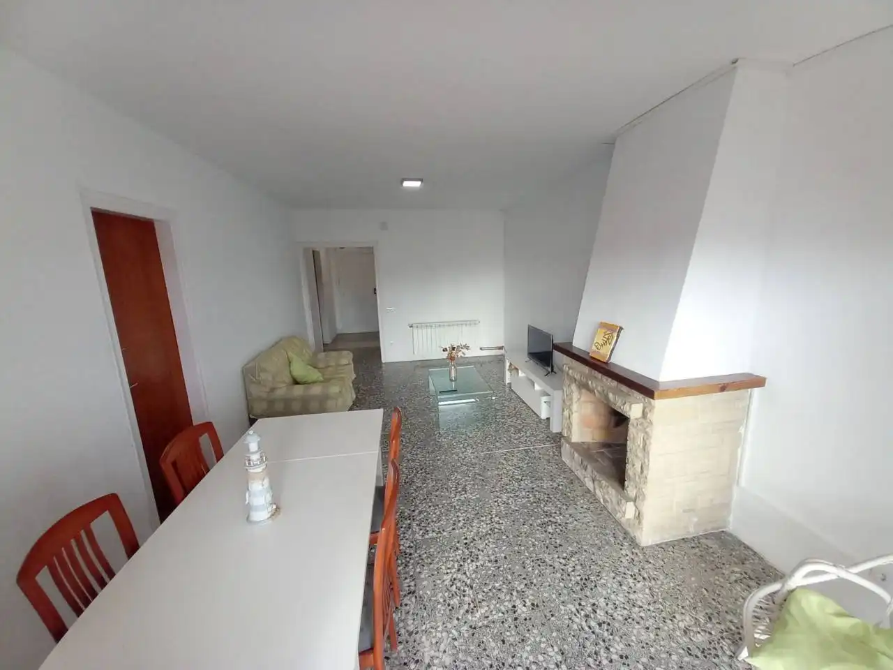 Sala d'estar de Pis en venda en Cubelles amb Calefacció, Terrassa i Traster