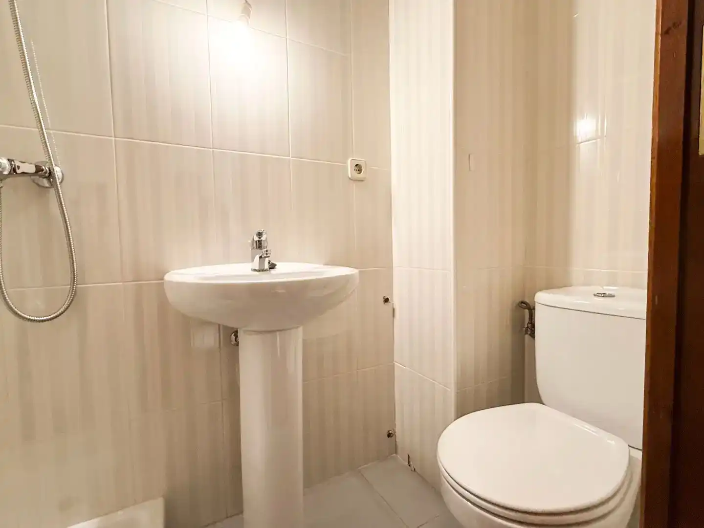 Baño de Piso en venta en Majadahonda con Jardín privado, Parquet y Trastero
