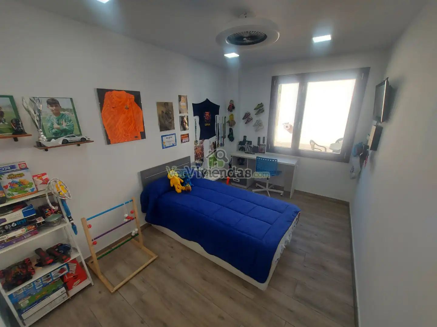 Schlafzimmer von Haus oder Chalet zum Verkauf in Pallejà mit Klimaanlage, Heizung und Privatgarten