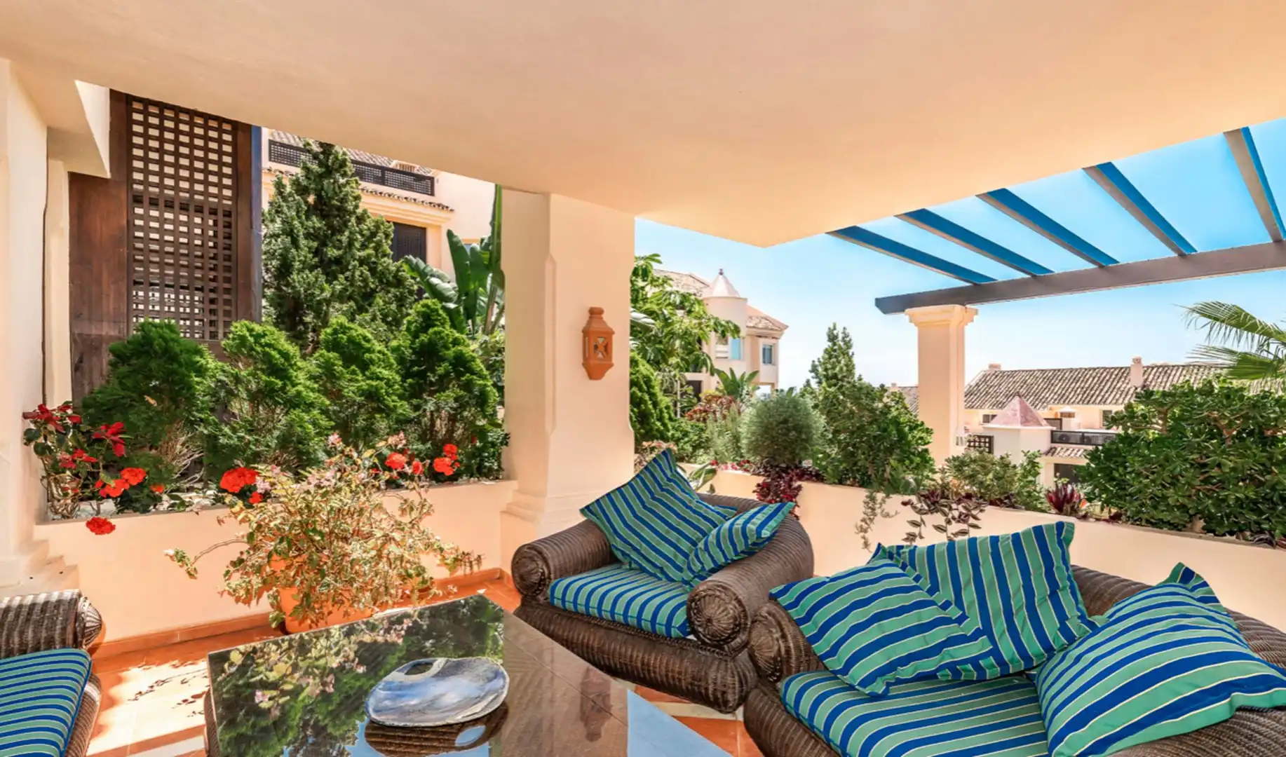 Home with pool for sale in Nueva Andalucía, imagen 25