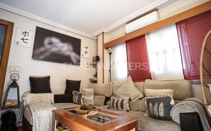 Living room of Flat for sale in San Sebastián de los Reyes  with Air Conditioner and Terrace