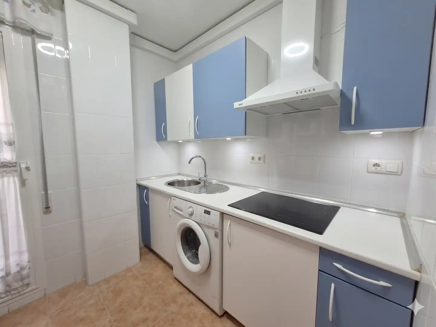Cocina de Planta baja en venta en Torrox con Aire acondicionado, Piscina y Amueblado