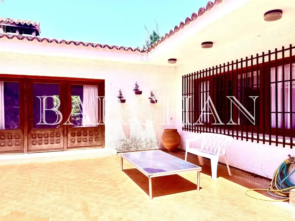Terraza de Casa o chalet en venta en Boadilla del Monte con Jardín privado, Piscina y Lavadora