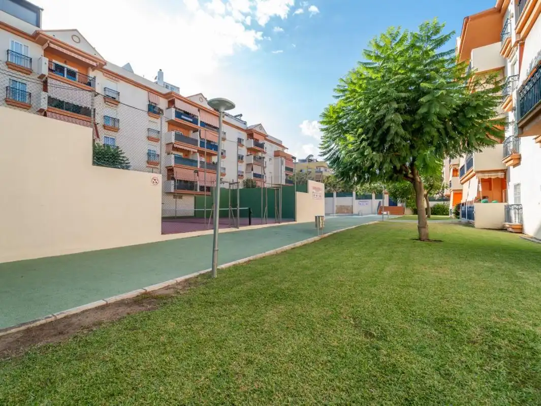 Piso con terraza en venta en Calle Carlos Cano, imagen 32