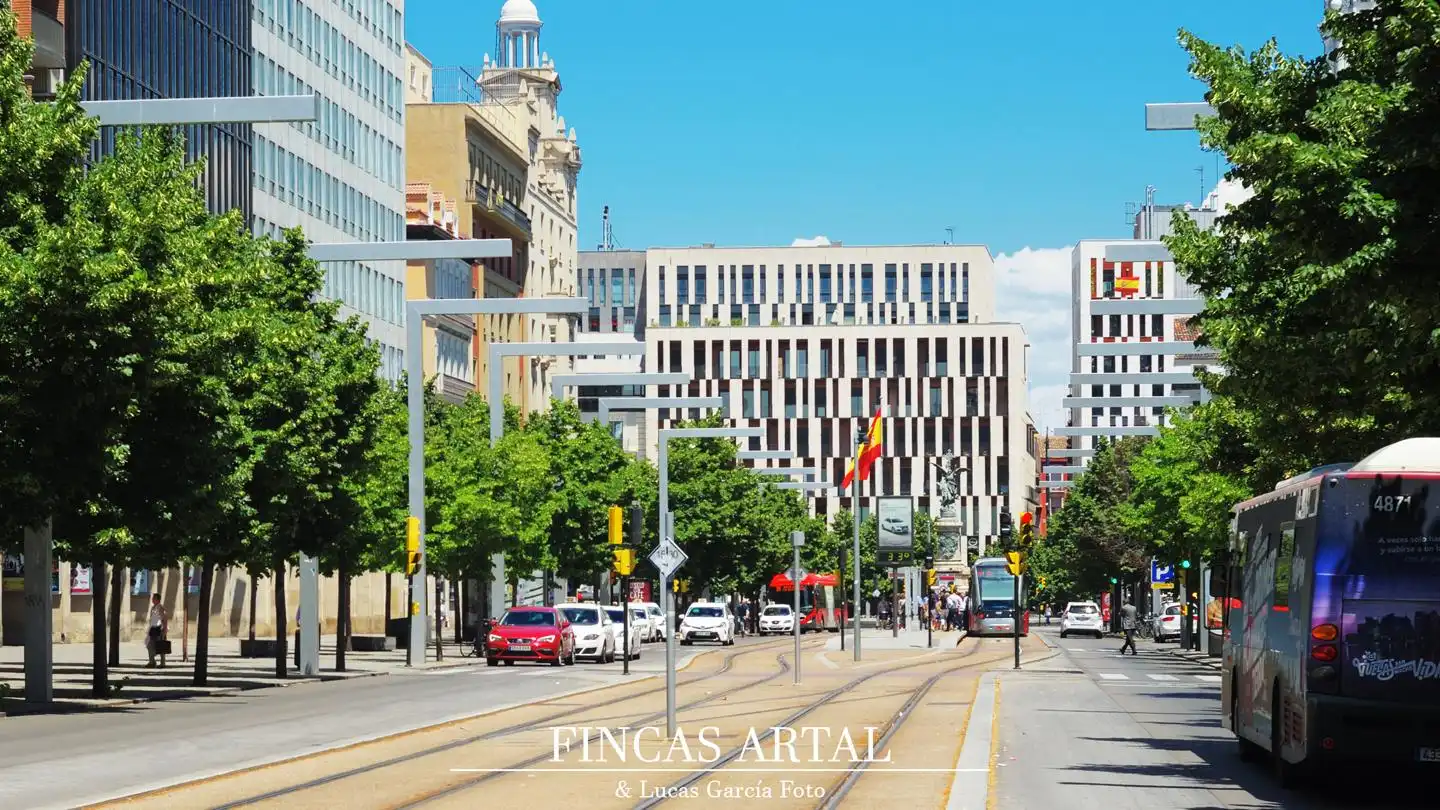 Vista exterior de Pis en venda en Zaragoza amb Aire condicionat, Calefacció i Parquet