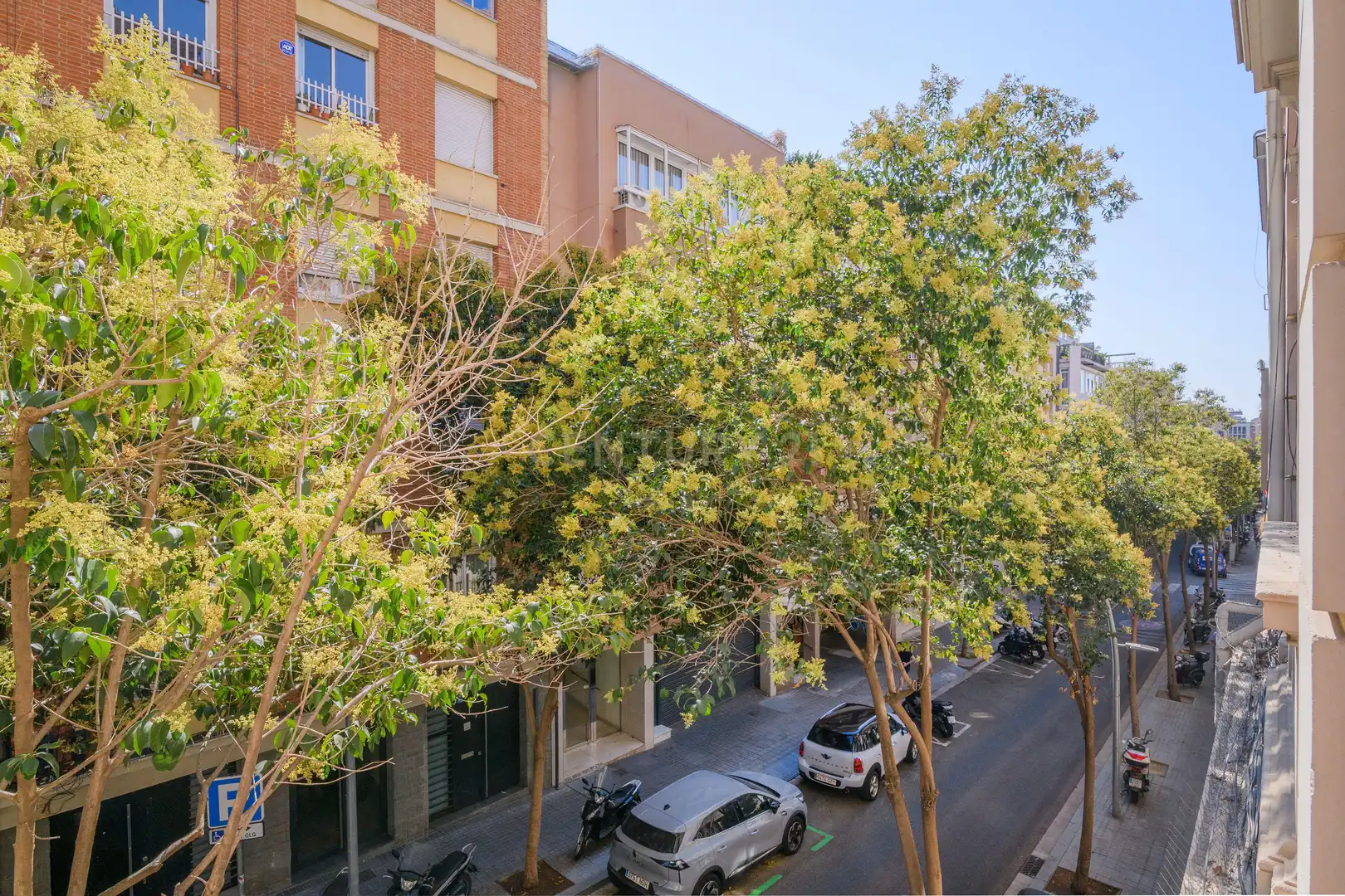 Vista exterior de Pis en venda en Barcelona