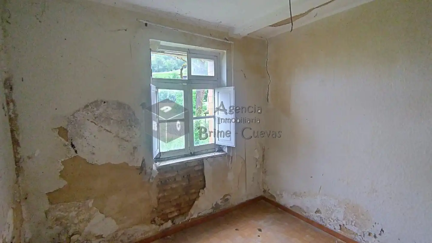 Ground floor for sale in San Martín del Rey Aurelio  with Private garden