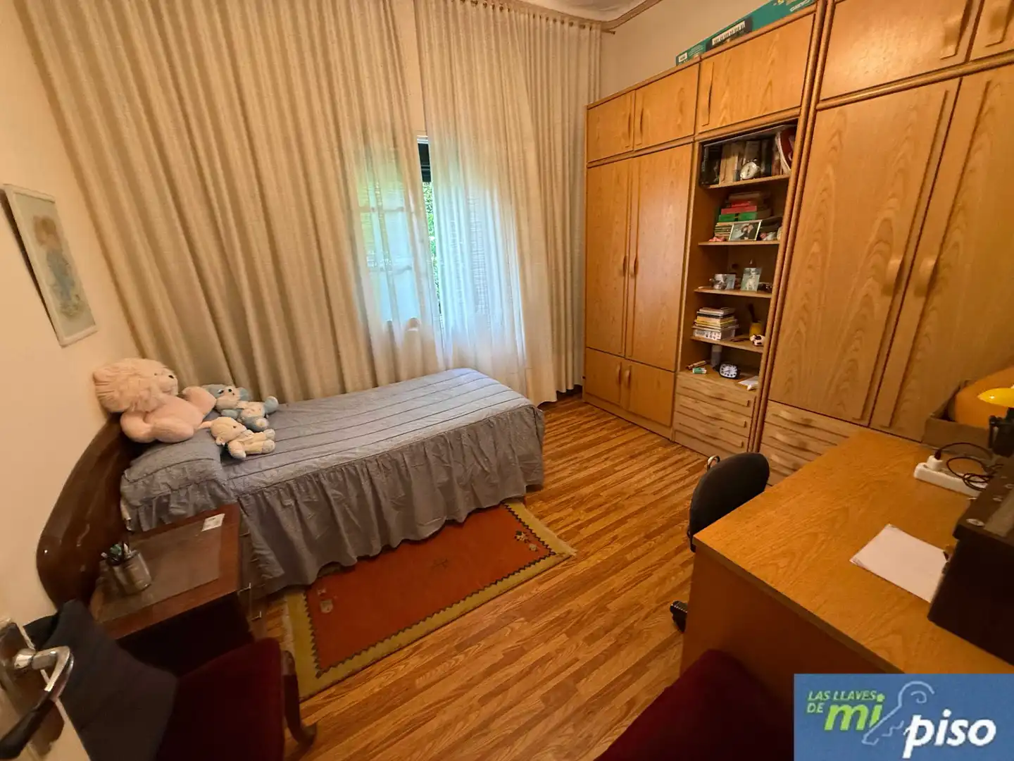 Habitación de Casa o chalet en venta en Valladolid con Jardín privado, Parquet y Terraza