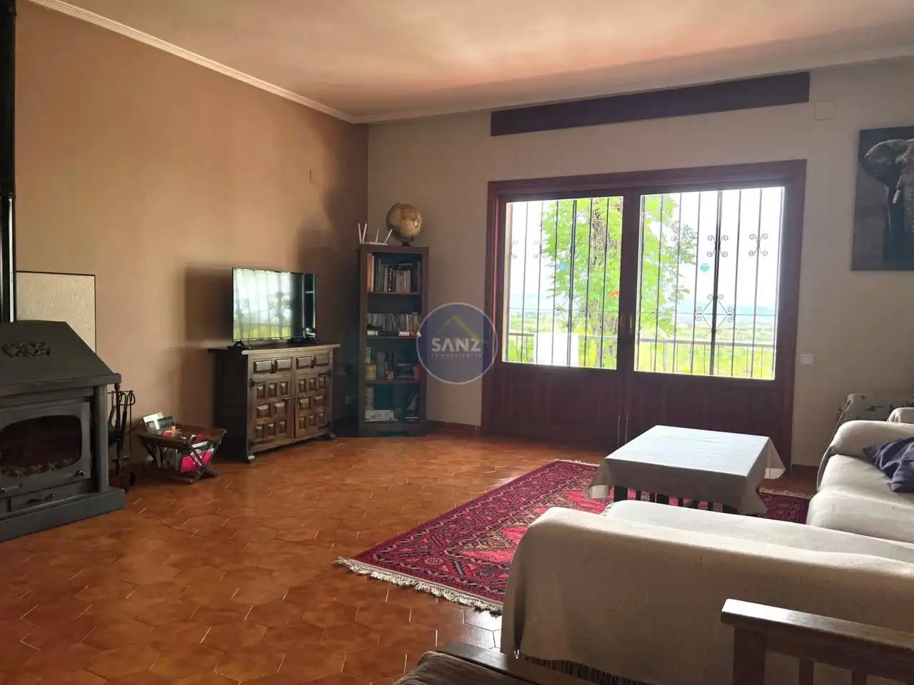 Sala d'estar de Casa o xalet en venda en Agullent amb Jardí privat i Piscina