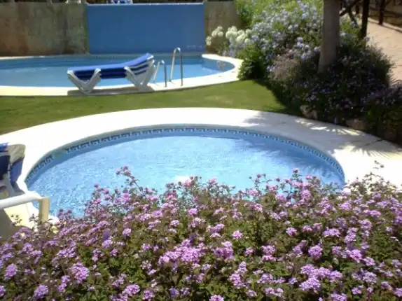 Piscina de Apartamento en venta en Marbella con Aire acondicionado, Calefacción y Terraza