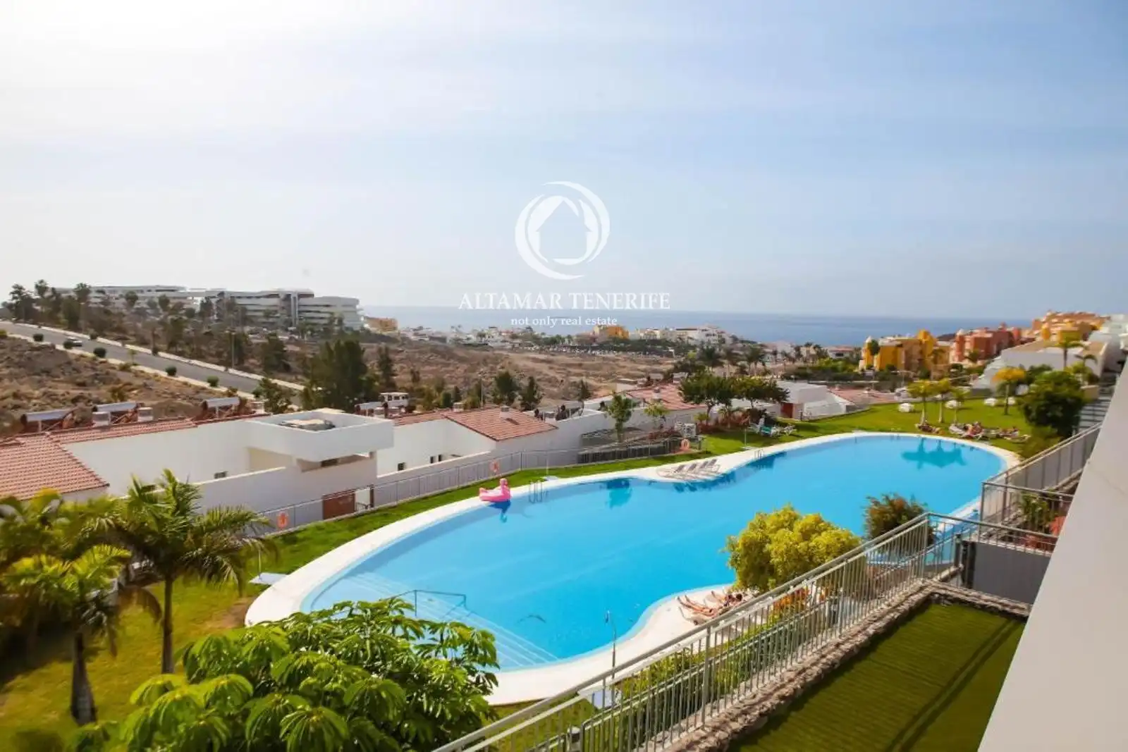 Apartamento con piscina en venta en Costa Adeje, imagen 4