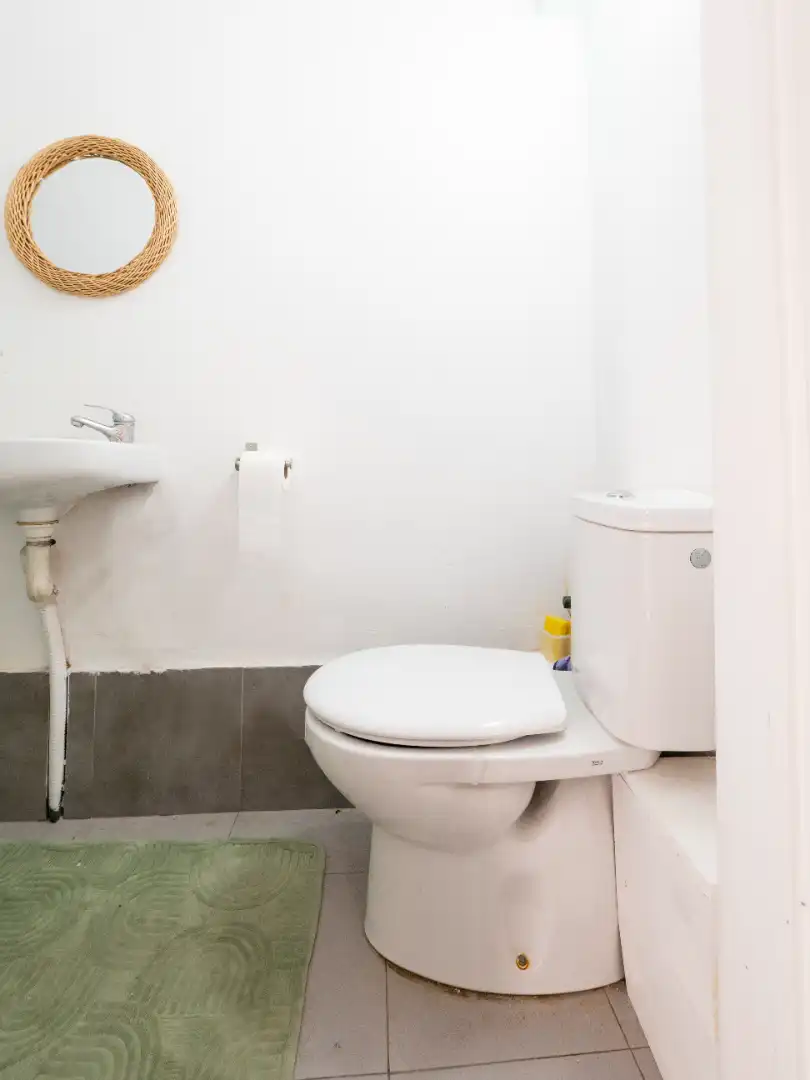 Baño de Casa adosada en venta en Barcelona con Aire acondicionado, Calefacción y Parquet