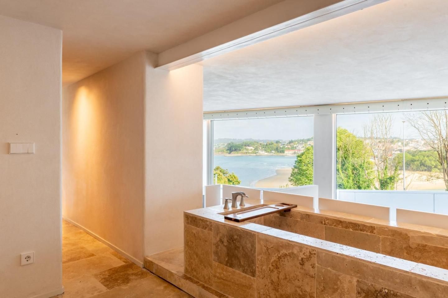 Baño de Casa o chalet en venta en A Coruña Capital  con Aire acondicionado, Trastero y Balcón