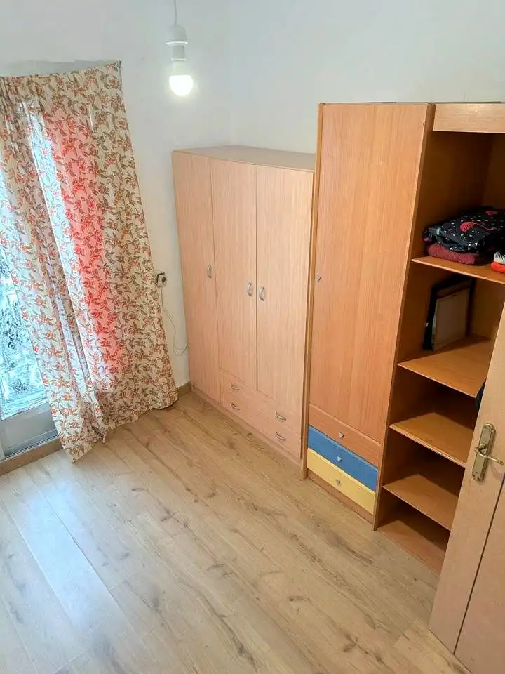 Bedroom of Apartments for sale in  Logroño