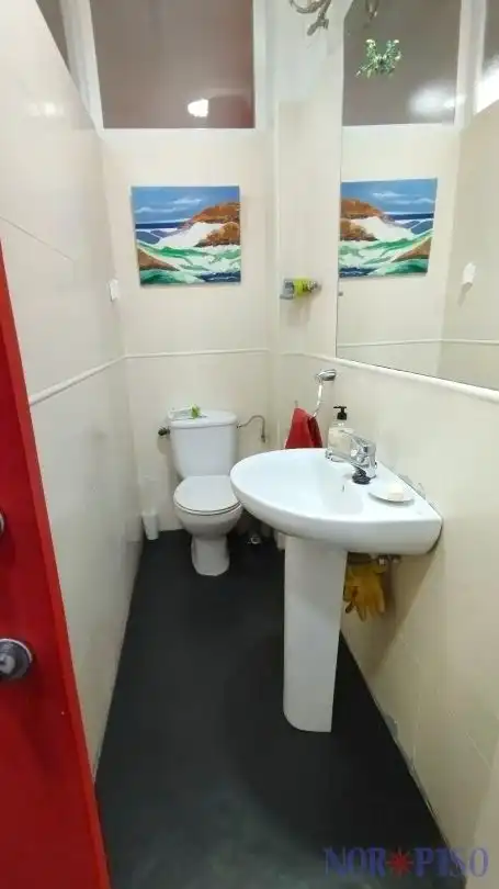 Bathroom of Commercial properties for sale in Bilbao   with Air Conditioner