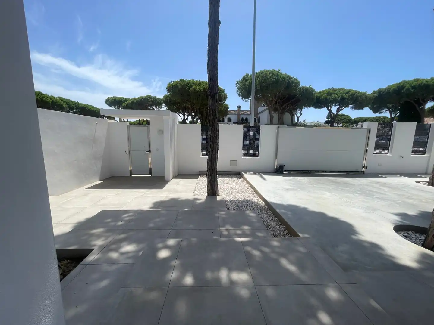Jardín de Casa o chalet en venta en Chiclana de la Frontera con Aire acondicionado, Calefacción y Jardín privado
