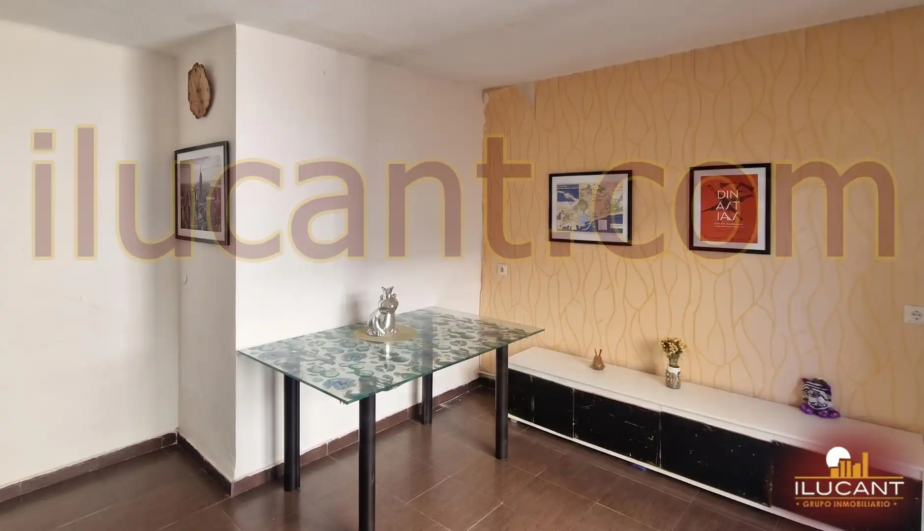 Comedor de Piso en venta en Alicante / Alacant con Balcón