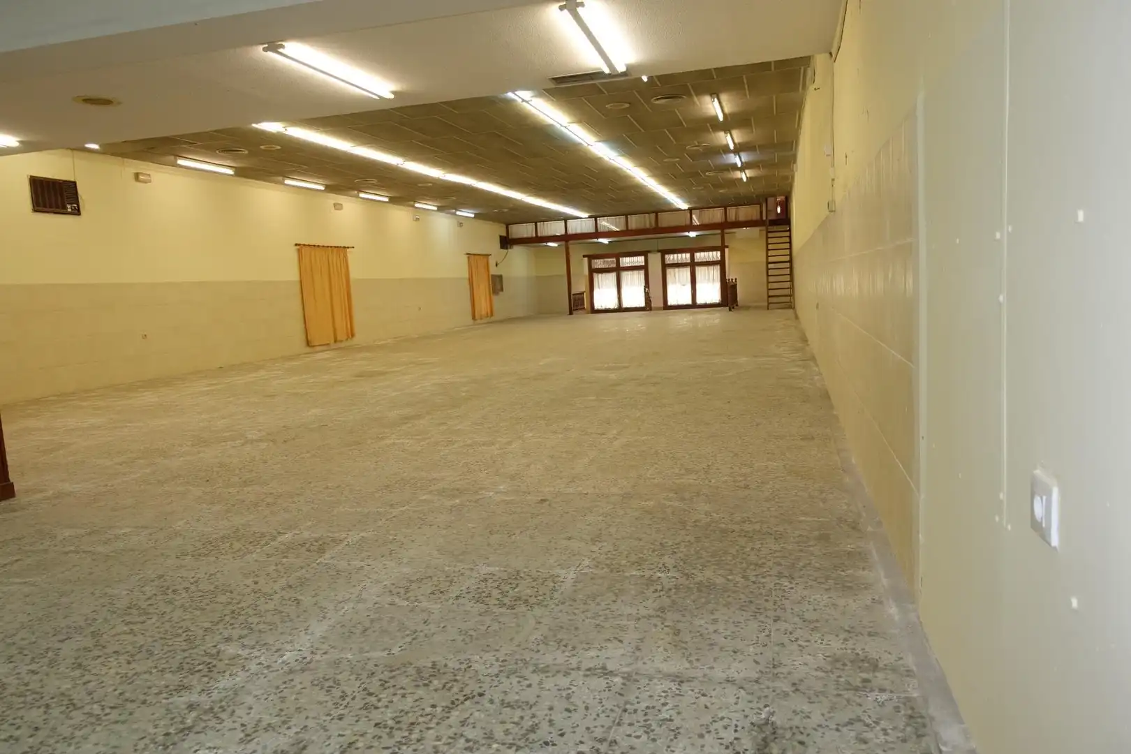 Gewerbefläche zum Verkauf in Cartagena ciudad, imagen 3