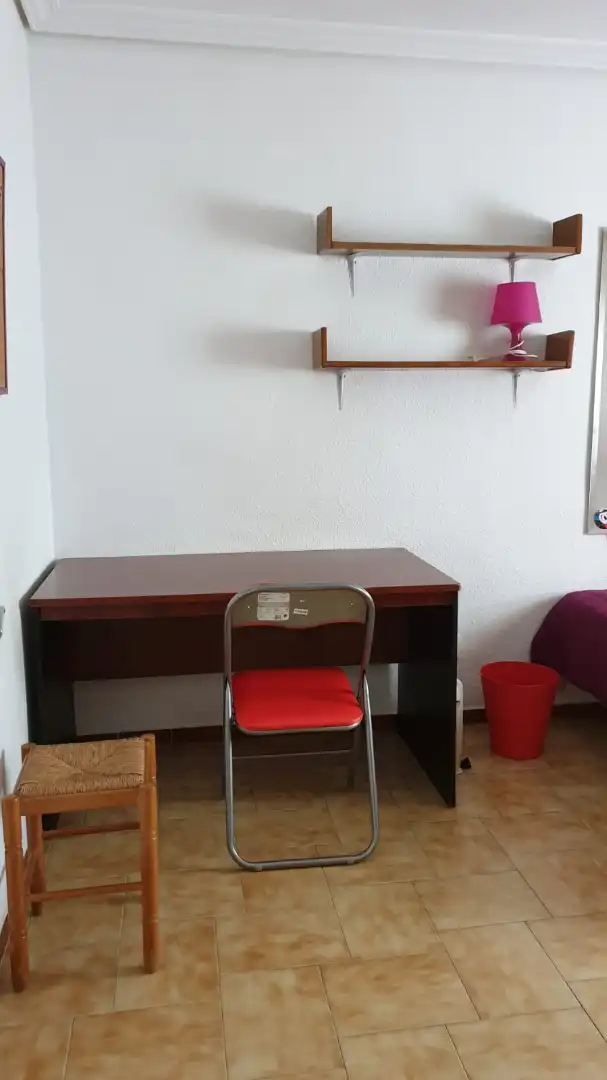 Piso de alquiler en Sevilla con Aire acondicionado, Amueblado y Lavadora