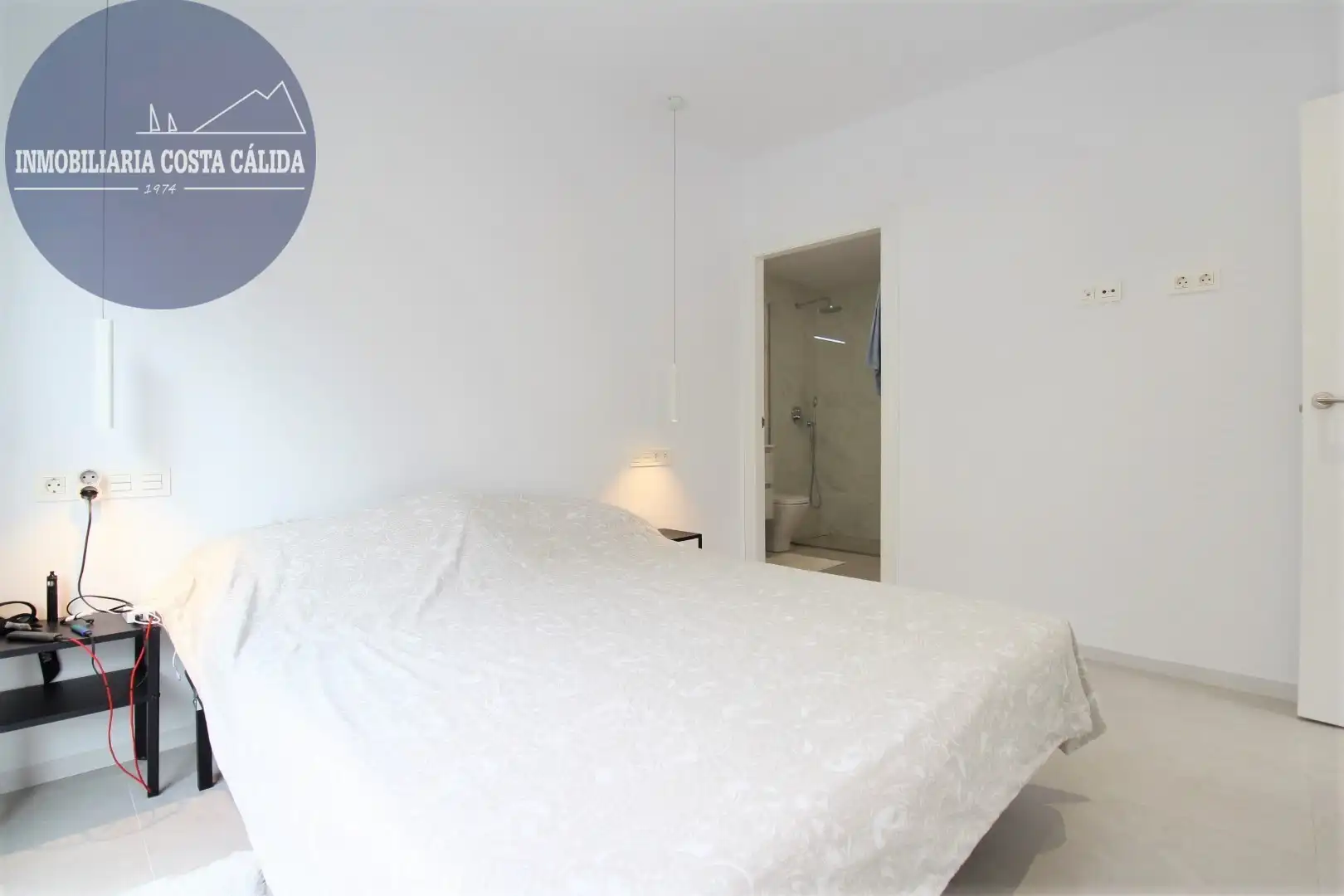 Habitación de Casa adosada en venta en Águilas con Aire acondicionado, Calefacción y Jardín privado