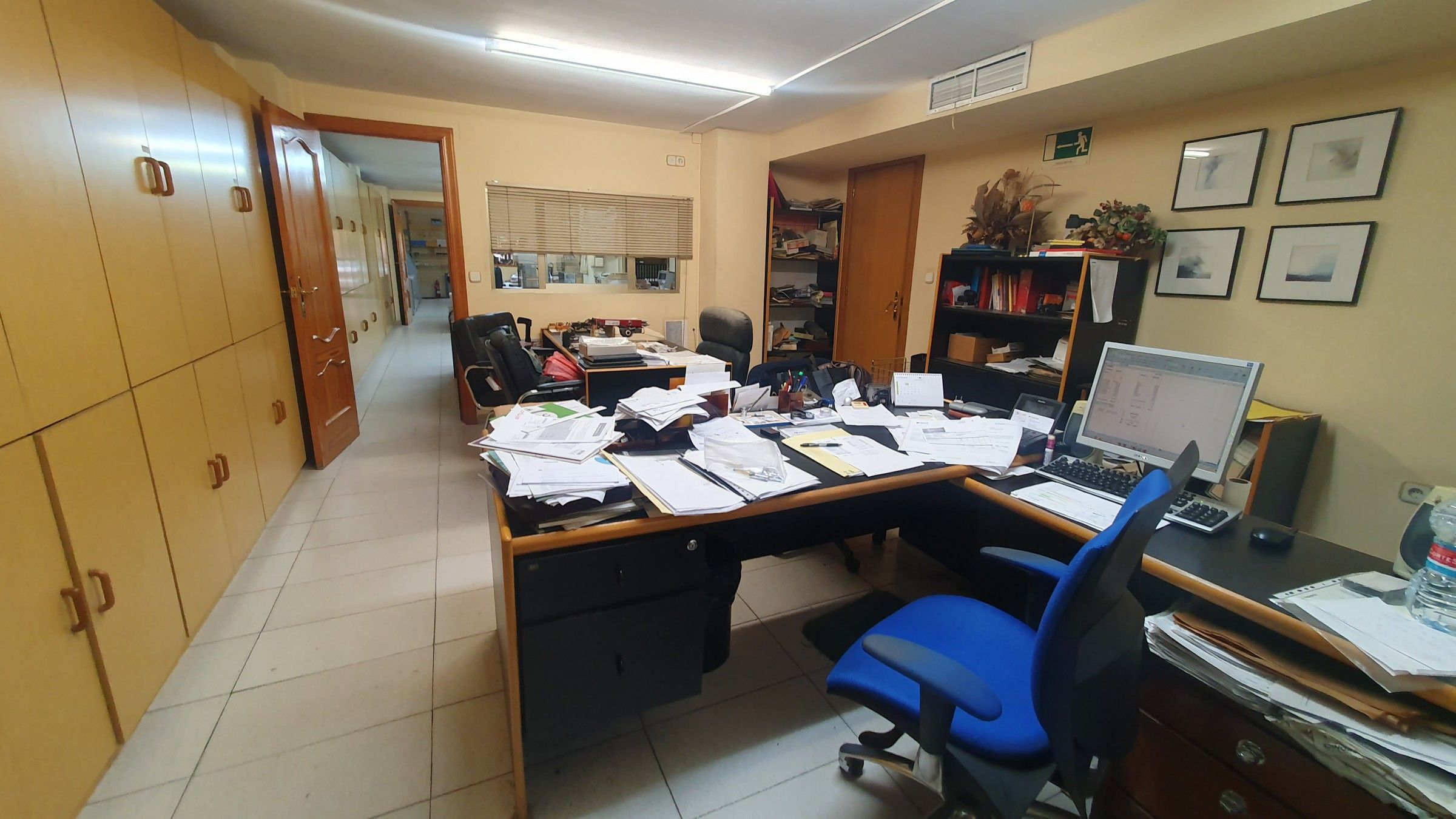 Premises for sale in  Valencia Capital  with Air Conditioner