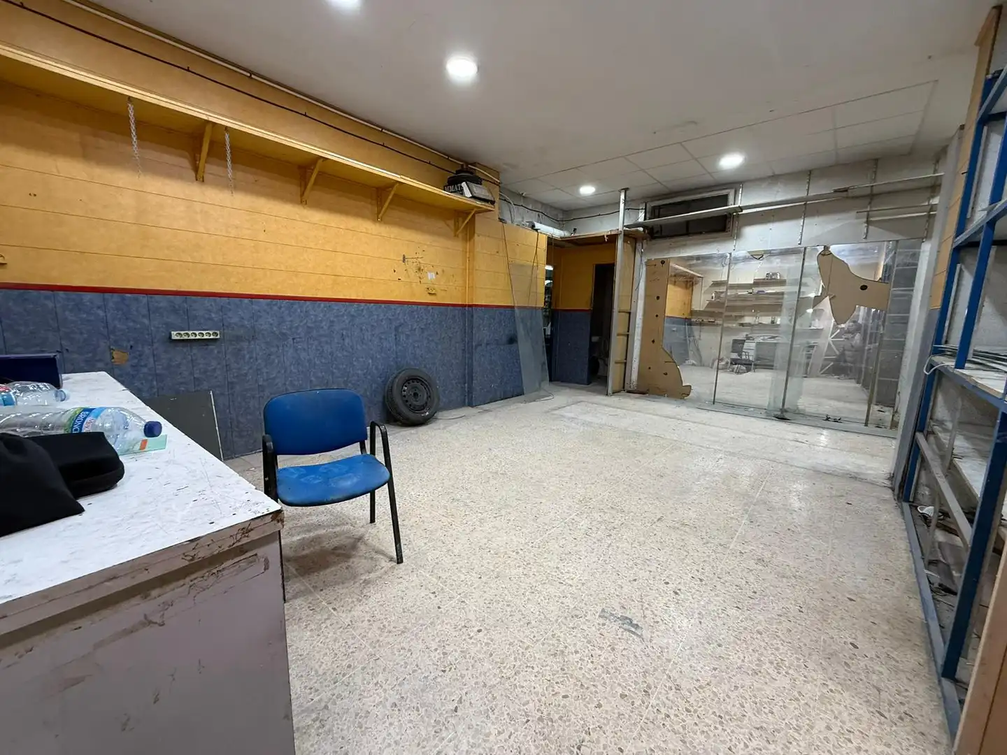 Local comercial en venta en Carrer de les Illes Canàries, imagen 11