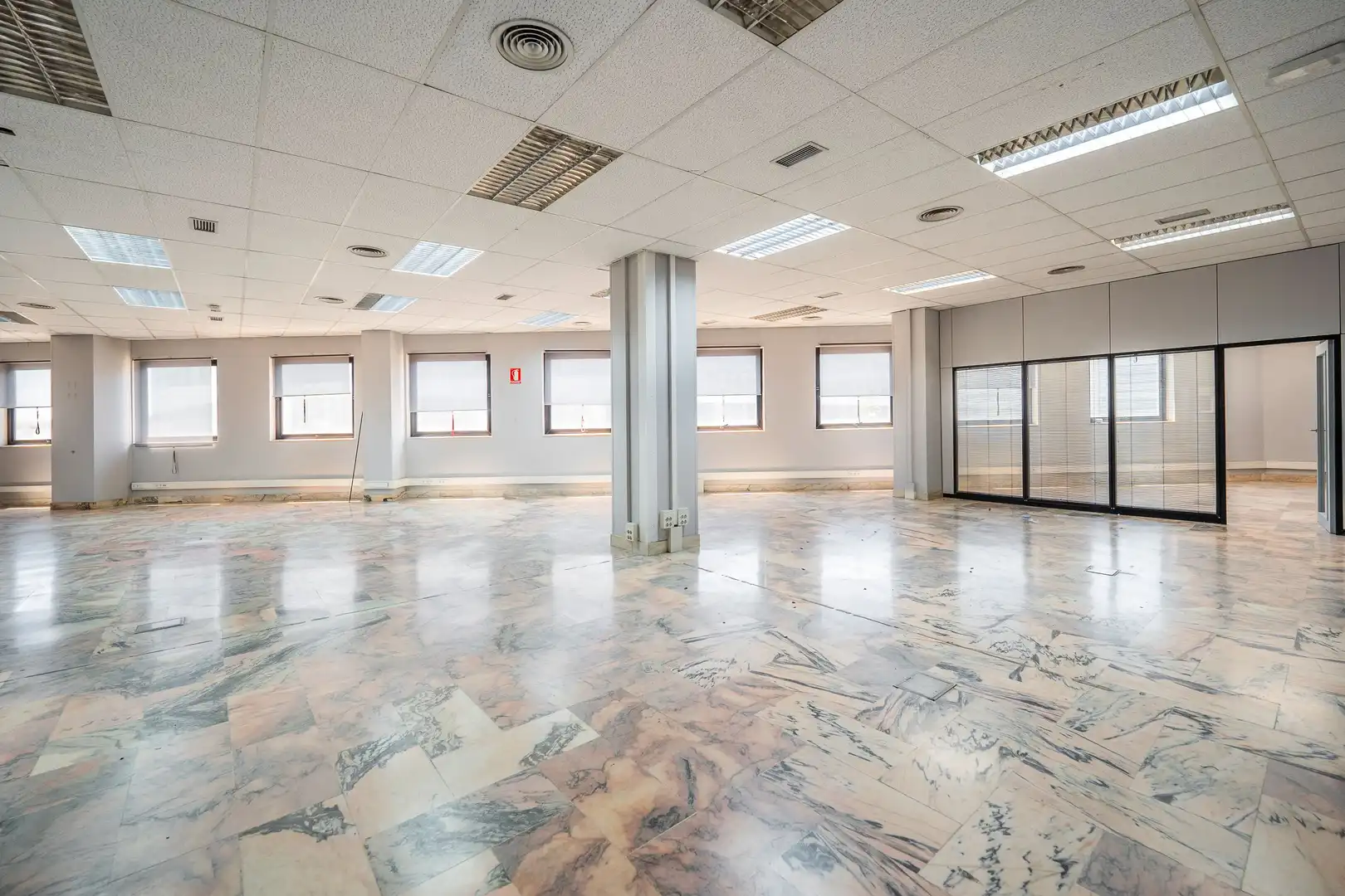 Oficina en venta en Madrid con Aire acondicionado y Calefacción