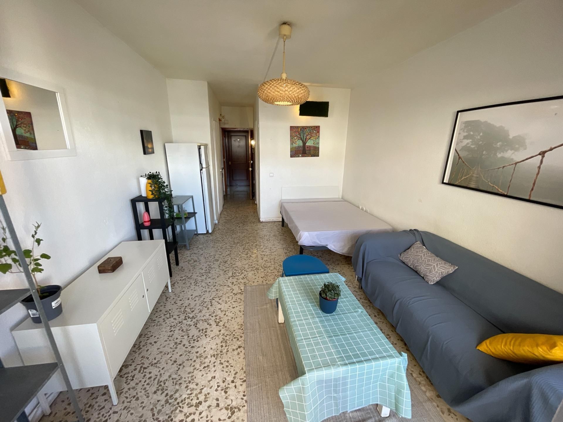 Dormitori de Estudi en venda en Torremolinos amb Aire condicionat i Terrassa