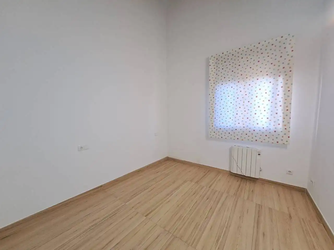 Dormitori de Casa o xalet en venda en Villalonquéjar