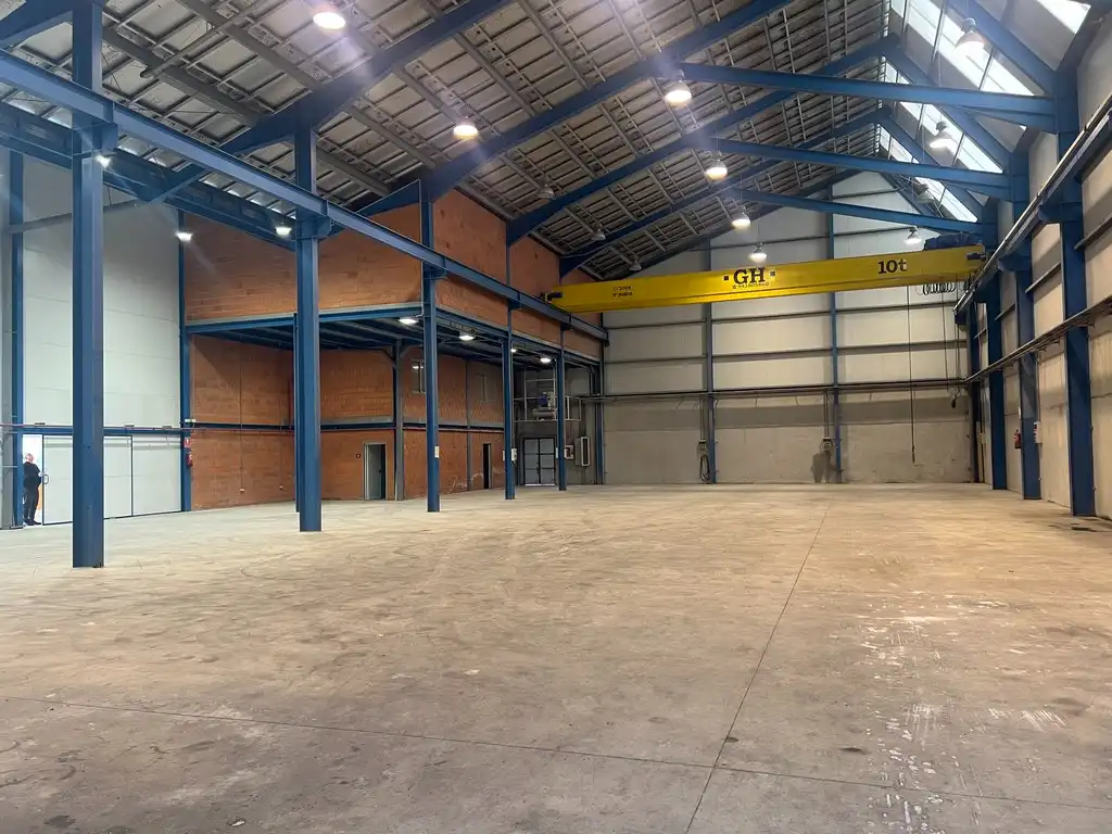 Vista exterior de Nau industrial de lloguer en Narón