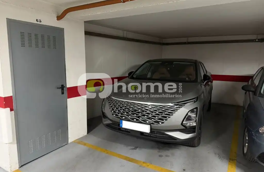 Parking of Flat for sale in Zamora Capital   with Heating and Terrace