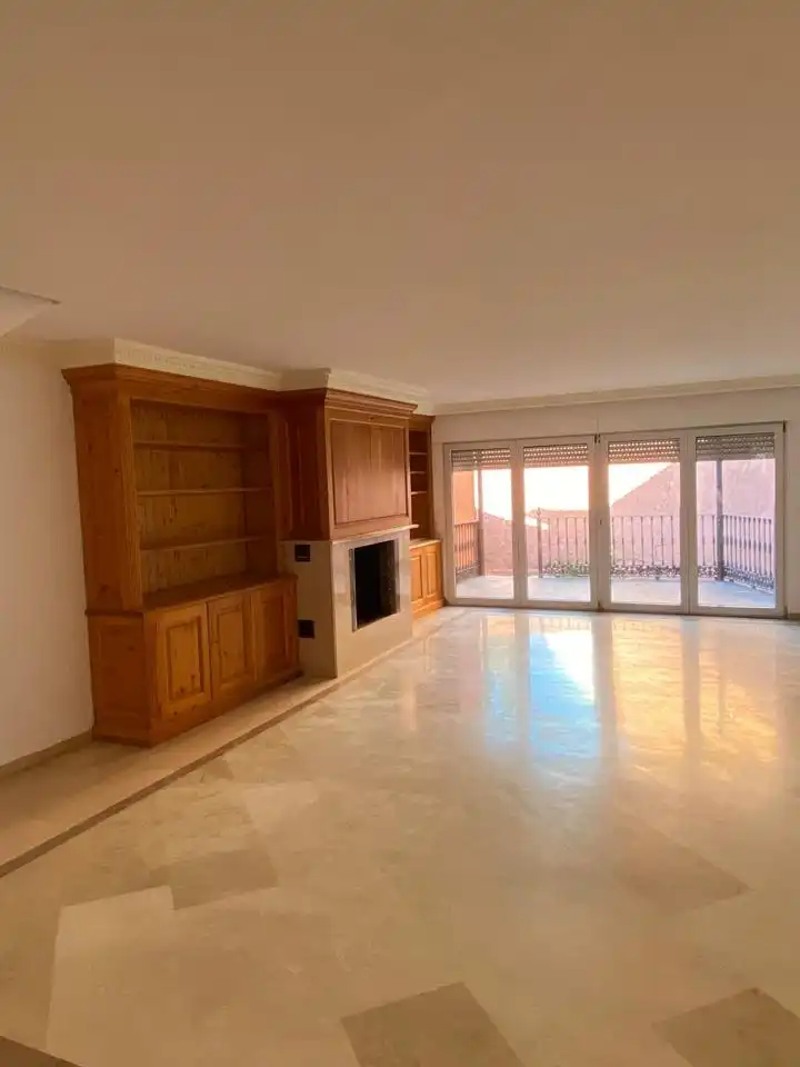 Sala de estar de Casa adosada de alquiler en Málaga con Aire acondicionado, Jardín privado y Terraza