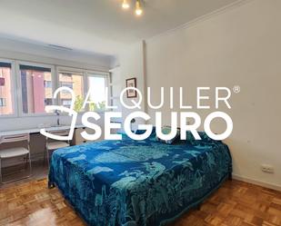 Bedroom of Flat to rent in  Madrid Capital