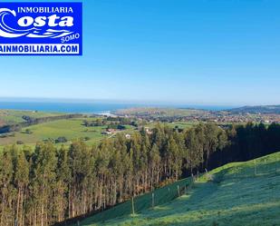 Vista exterior de Finca rústica en venda en Ribamontán al Mar amb Jardí privat