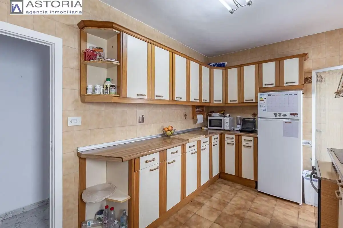 Piso con ascensor en venta en Calle CRUZ DE GRANADA, imagen 7