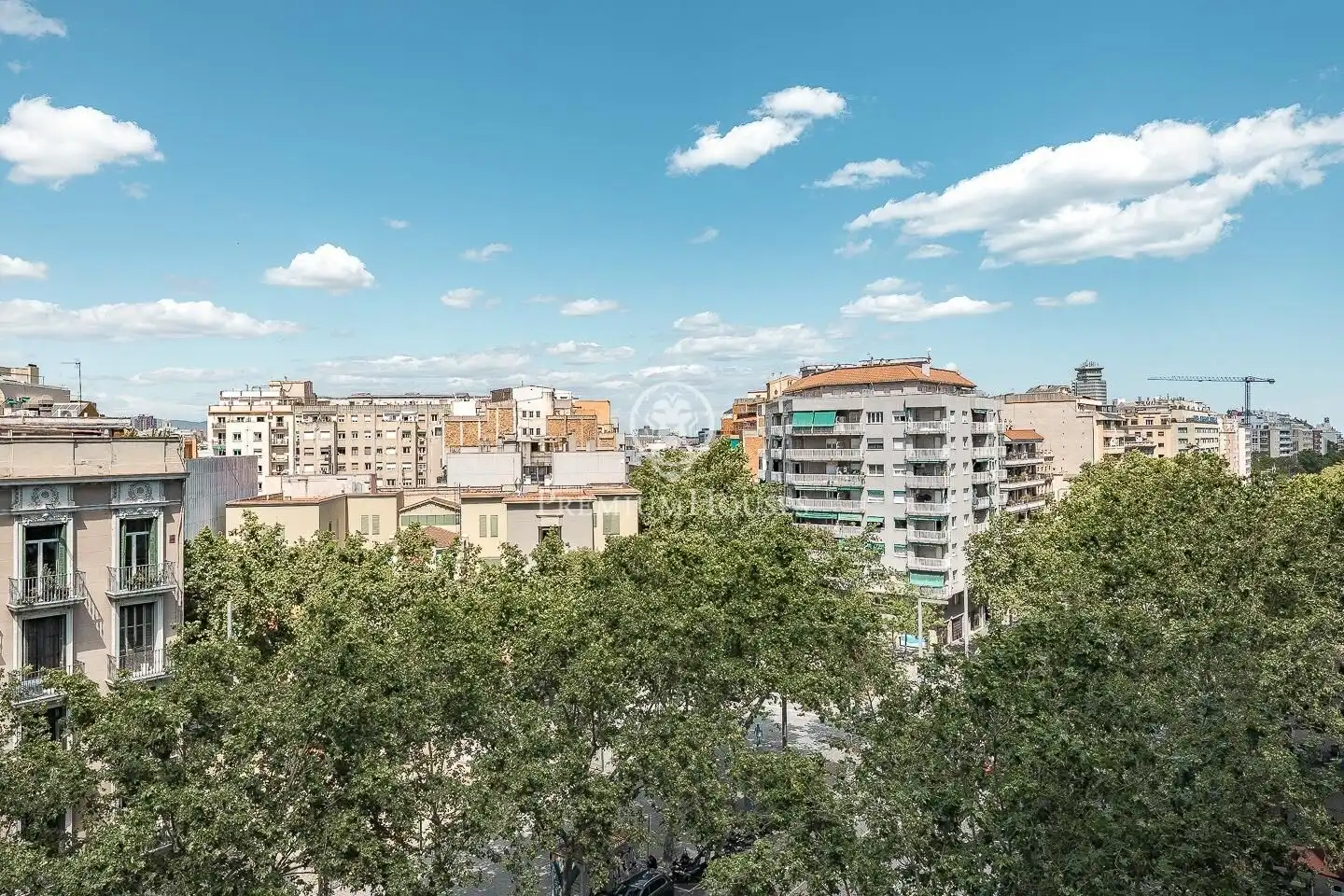 Vista exterior de Piso en venta en Barcelona con Aire acondicionado, Calefacción y Balcón