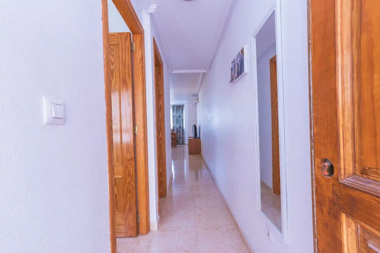 Apartament de lloguer en Torrevieja amb Aire condicionat, Jardí privat i Terrassa