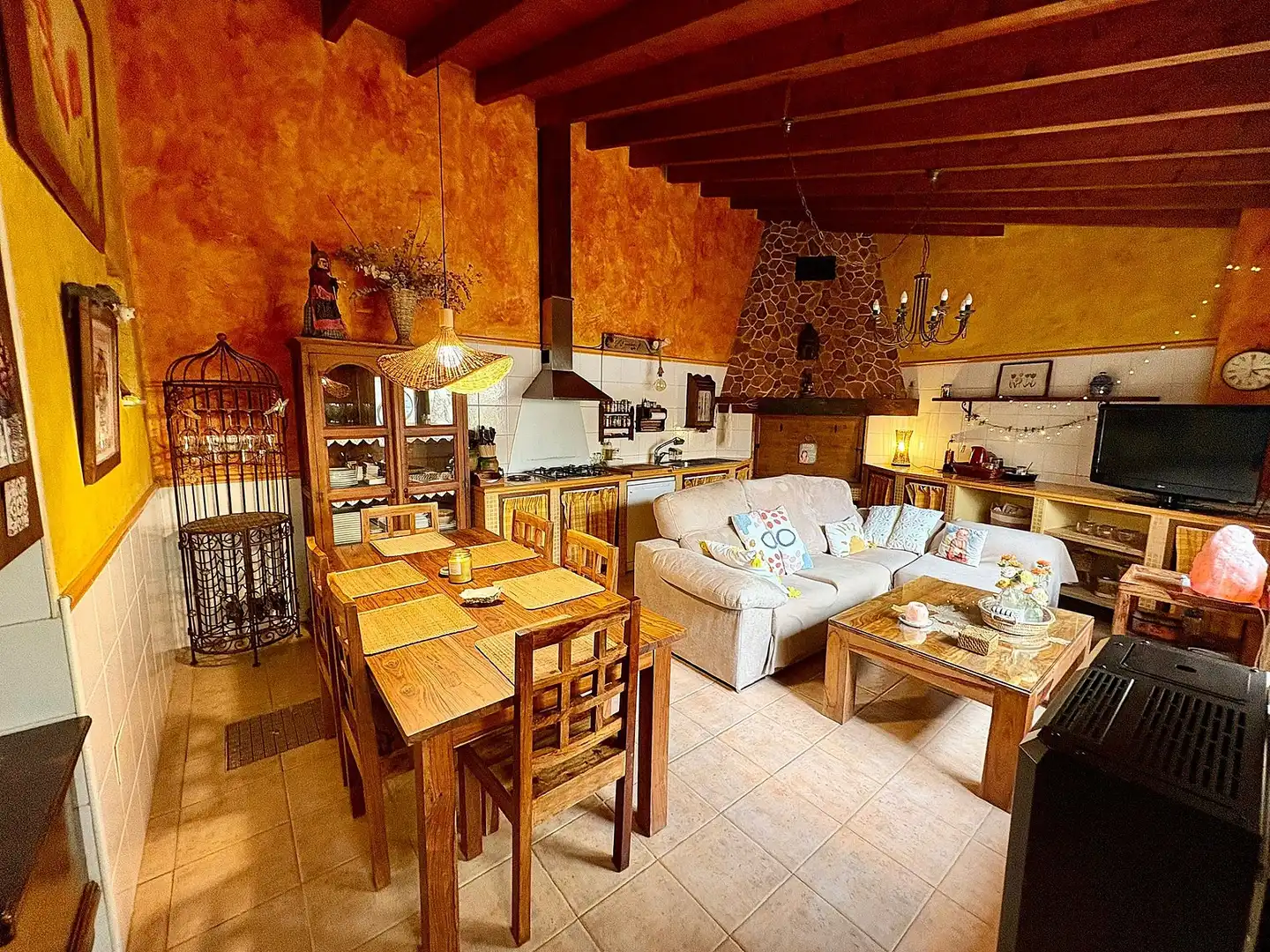 Duplex in vendita a El Pinós / Pinoso, imagen 2