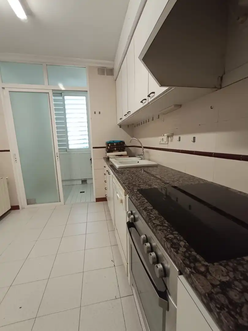 Kitchen of Flat for sale in Bescanó  with Heating and Swimming Pool