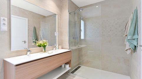 Foto 5 de Apartament en venda a Cortijo Casareno, 31, Paraiso - Barronal, Estepona