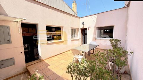 Magnífica casa con garaje y dos patios en Can Feu.