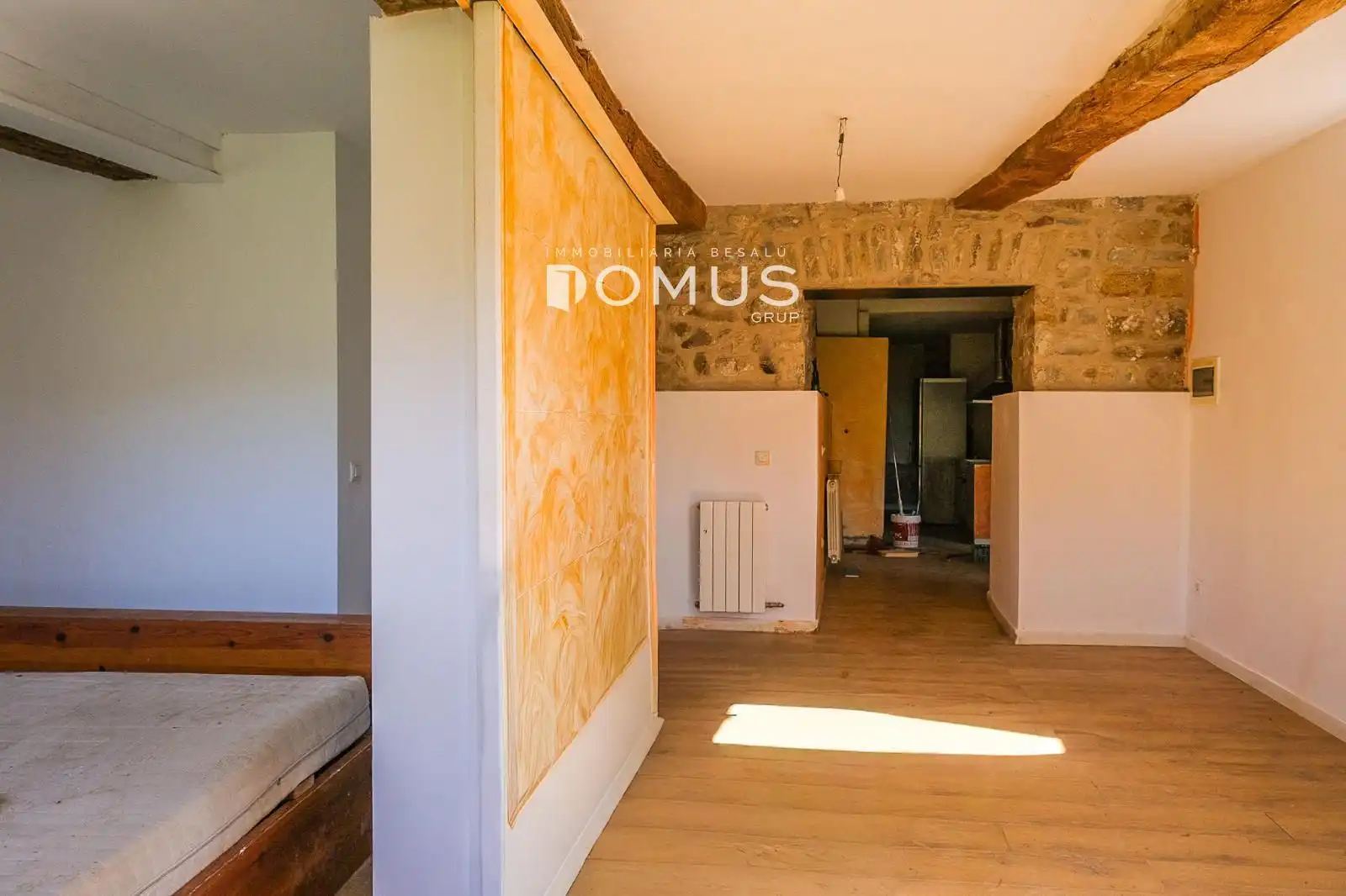 Country homes for sale in Besalú  with Private garden
