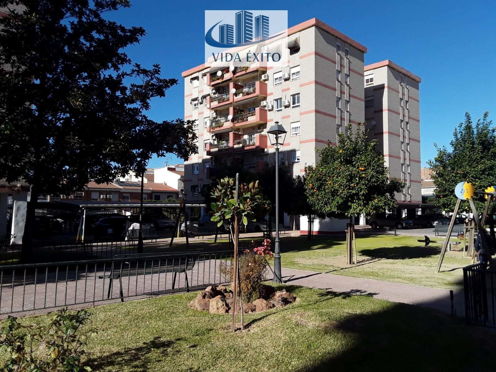 Exterior view of Flat for sale in Linares  with Air Conditioner, Heating and Terrace
