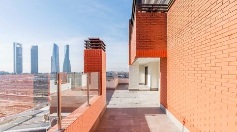 Foto 3 de Apartament de lloguer a Avenida de Burgos, Castilla, Madrid Capital