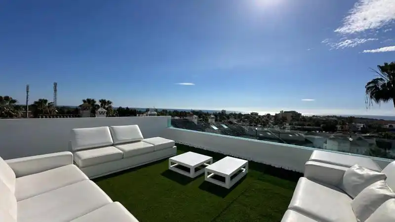 Terrace of Detached homes for rent in Estepona  with Air Conditioner, Terrace and Storage room
